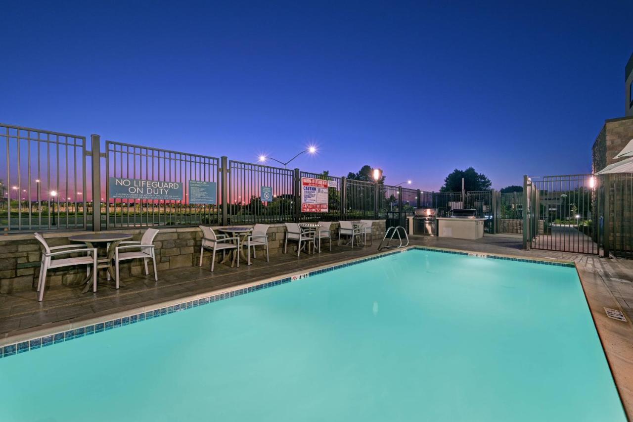 Towneplace Suites Sacramento Airport Natomas Exterior foto